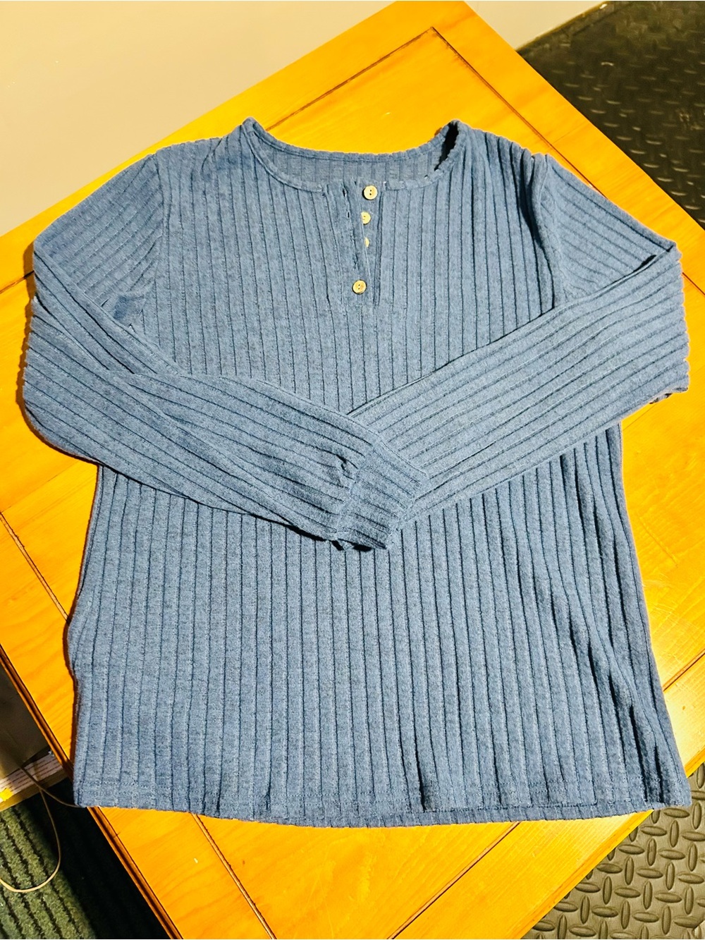 (3/$10) Womens Blue Ribbed Henley Sweater